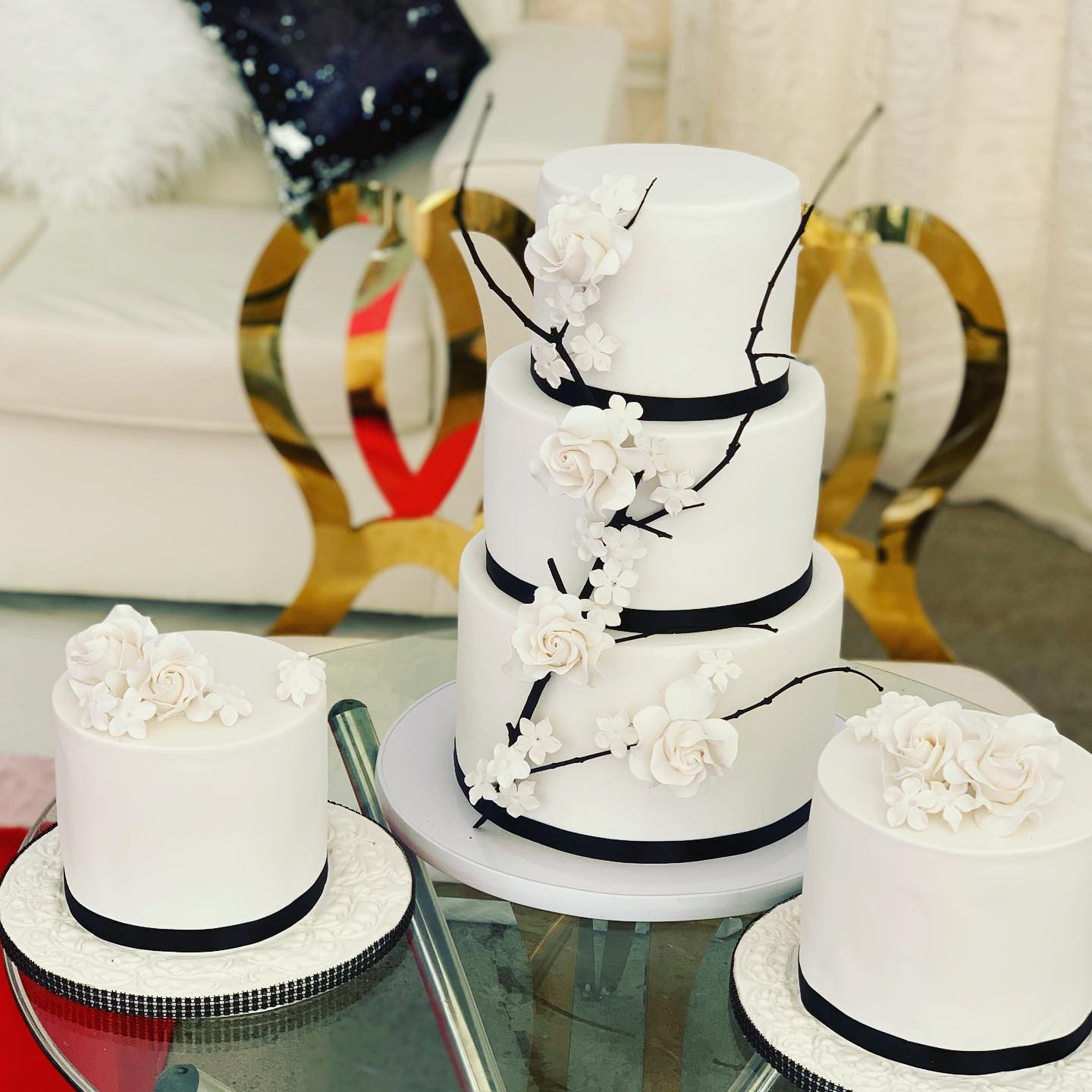 White wedding cake