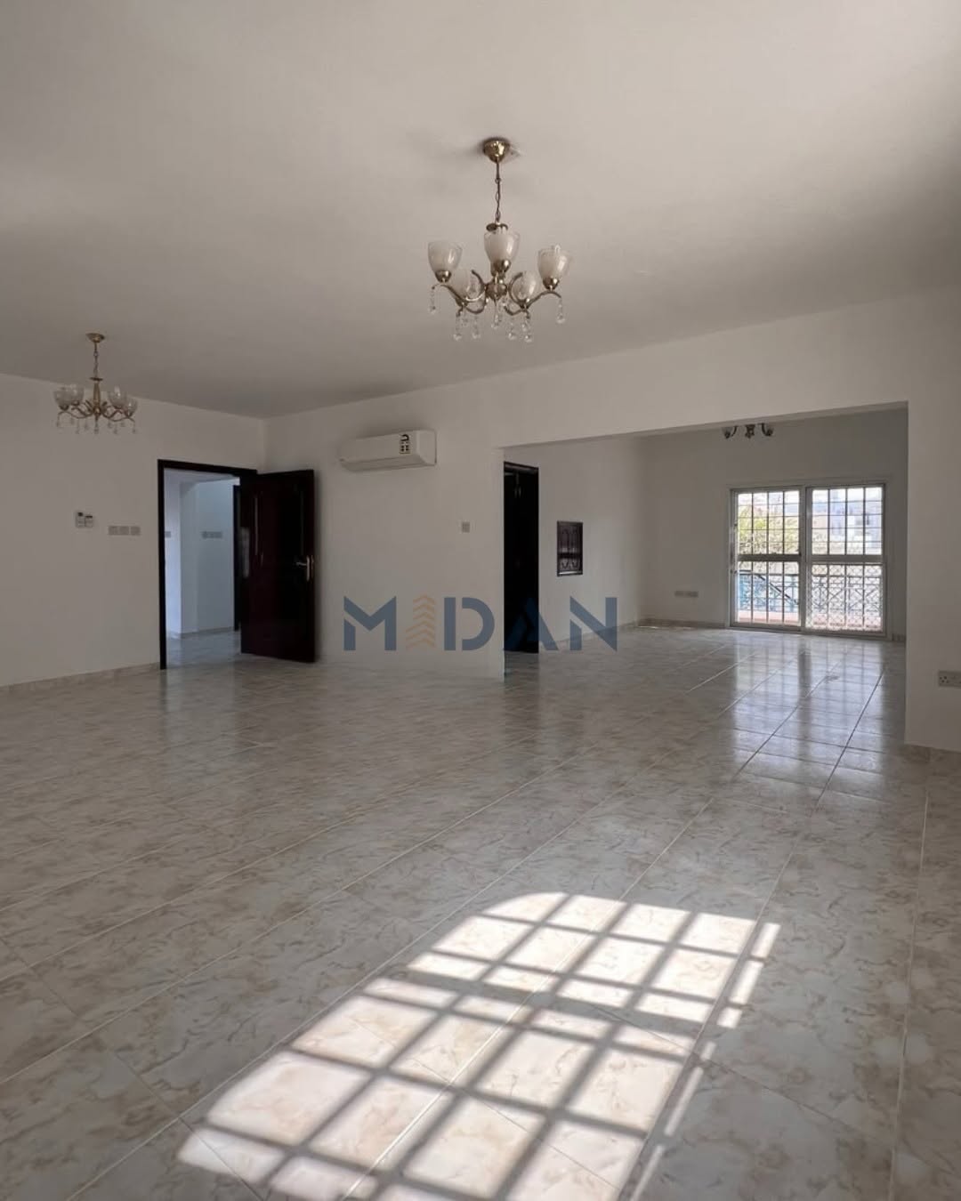 townhouse in Madinat Sultan Qaboos - 2