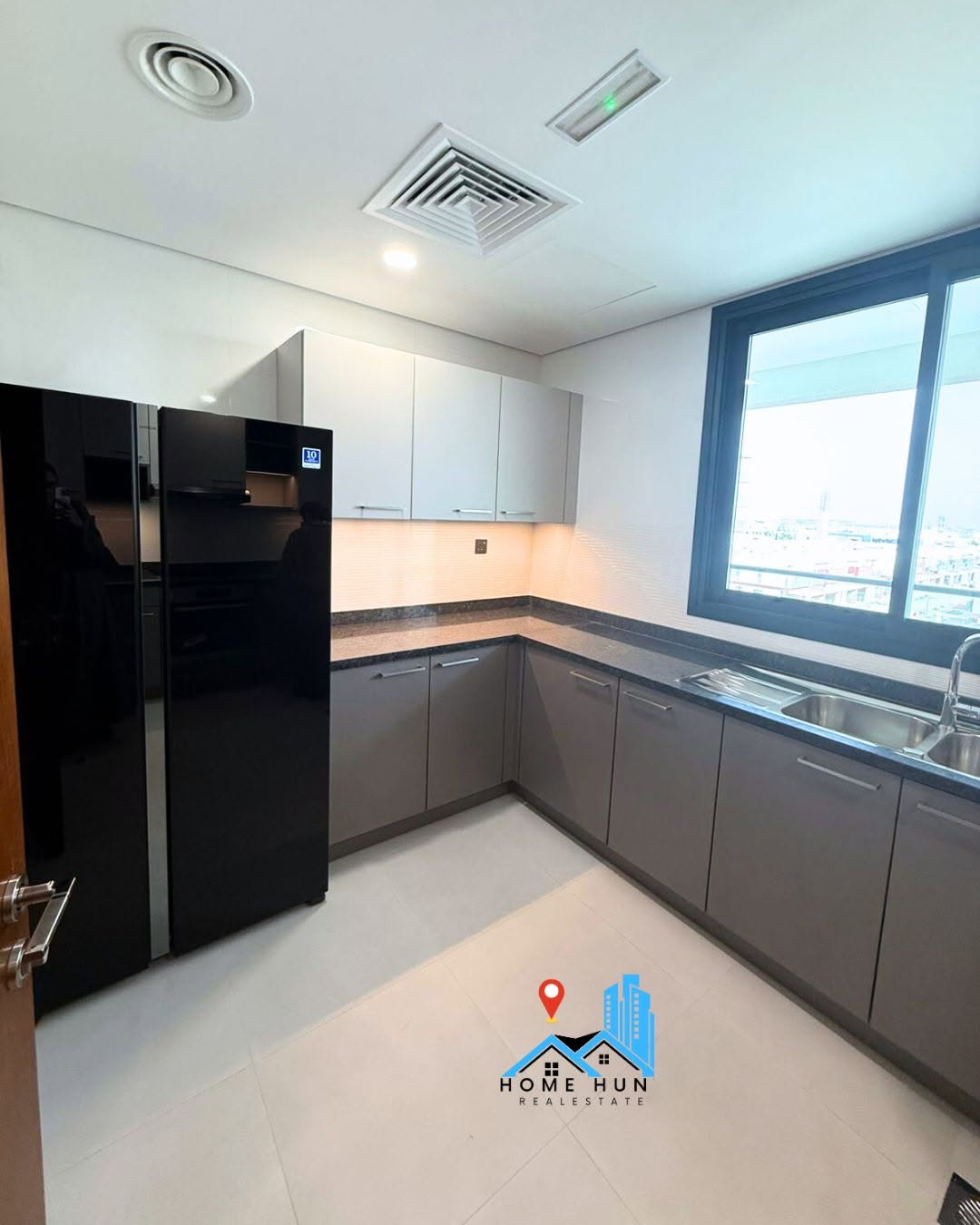 apartment in Seeb - 4