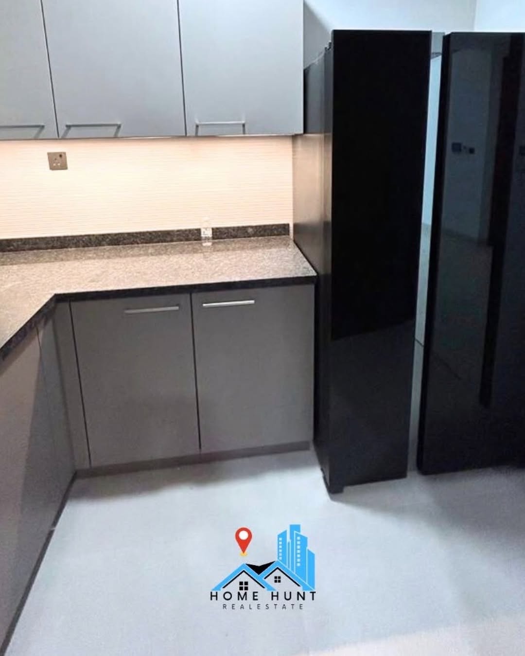 apartment in Al Mouj - 3