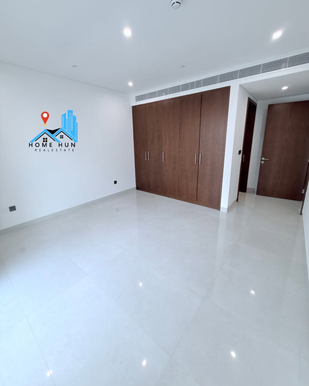 apartment in Al Mouj - 1