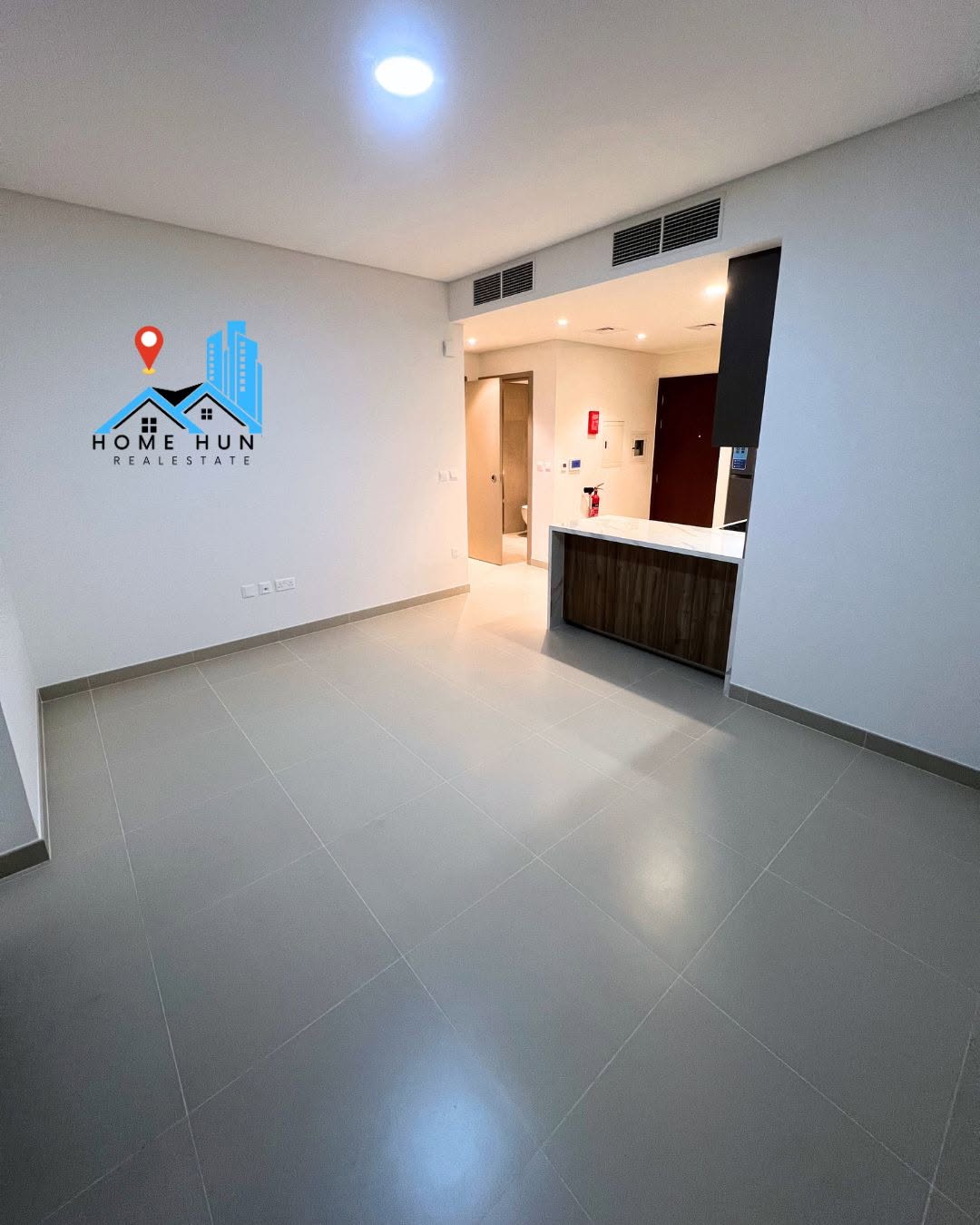 apartment in Seeb - 2