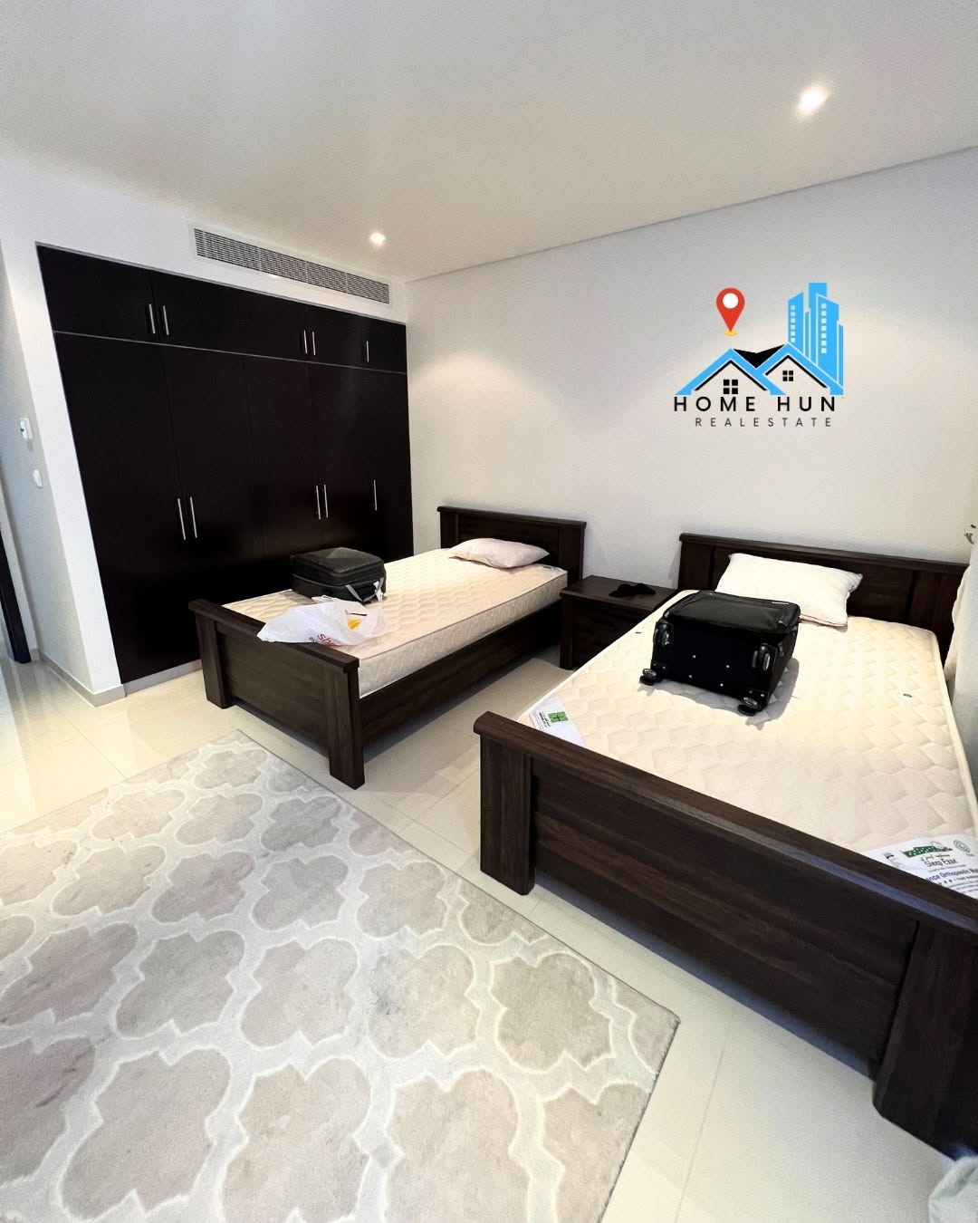 apartment in Al Mouj - 2