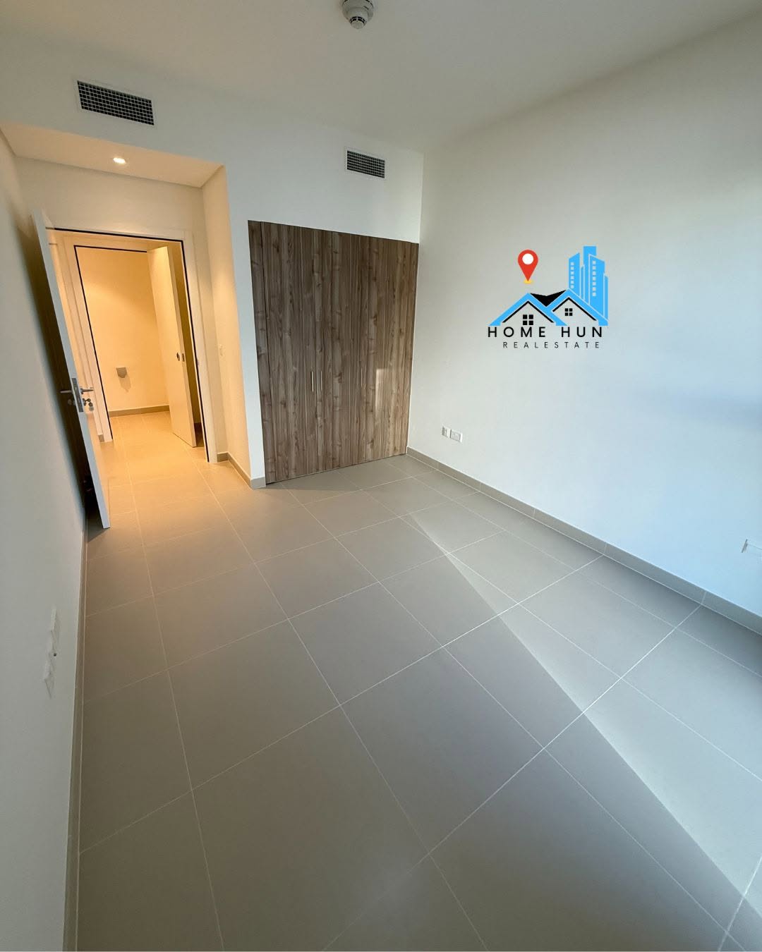 apartment in Al Mouj - 3