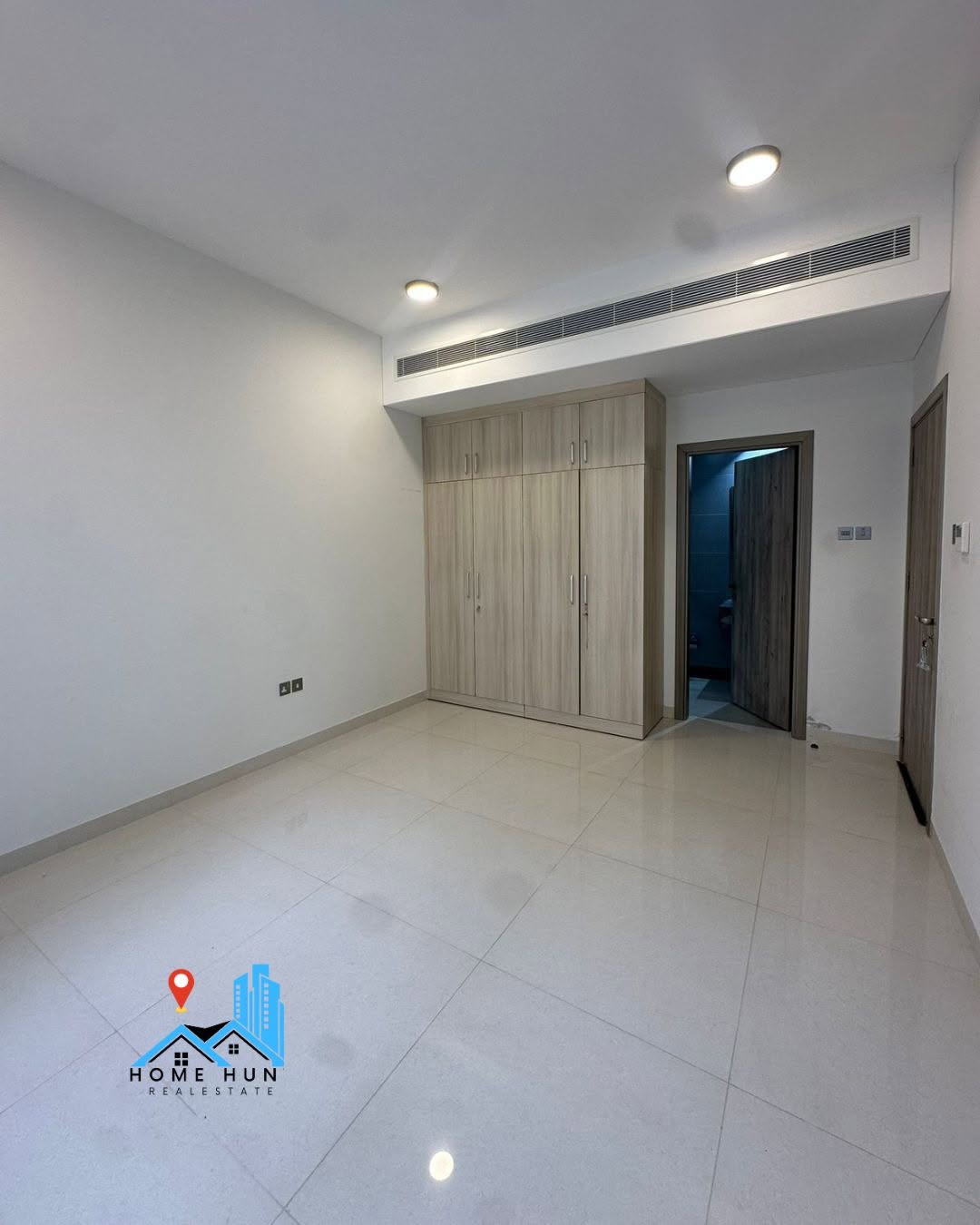 apartment in Qurum - 2