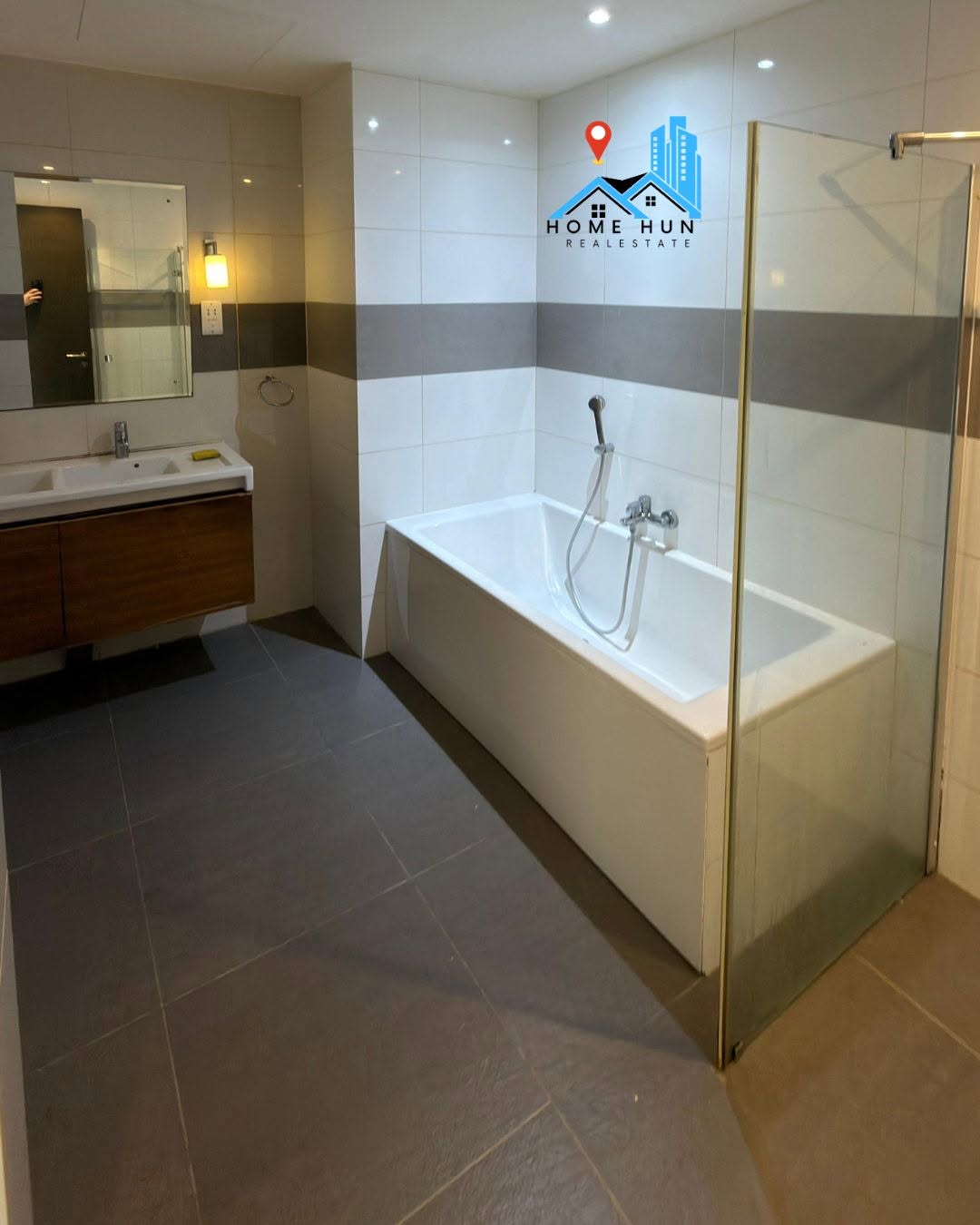 townhouse in Seeb - 3