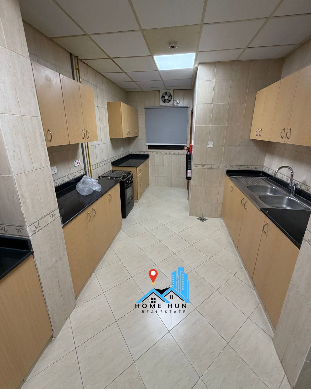 apartment in Al Khuwair - 4
