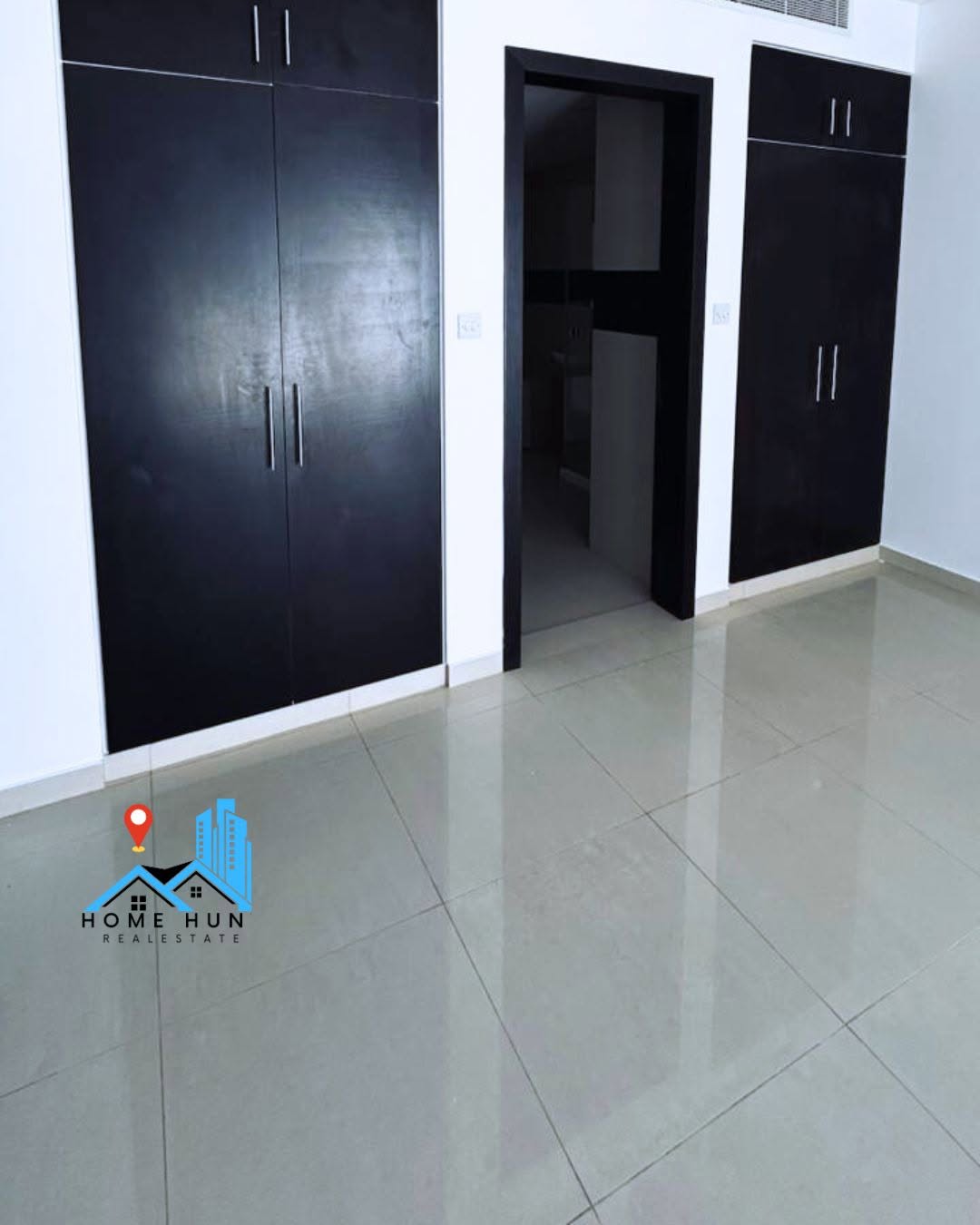 apartment in Al Mouj - 2