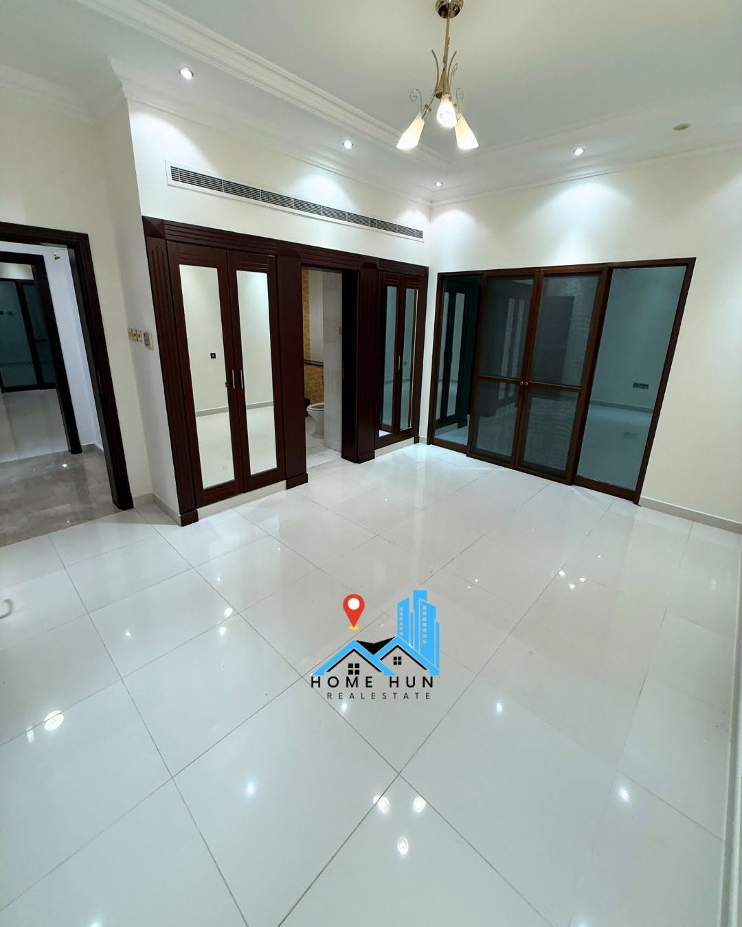 villa in Al Hayl North - 1