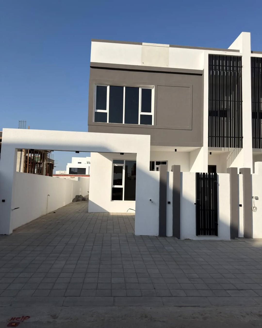 villa in Al Khoud - 3