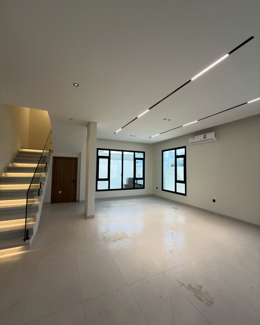 villa in Al Khoud - 1