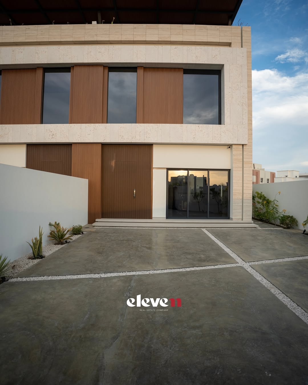 villa in Al Khoud - 1