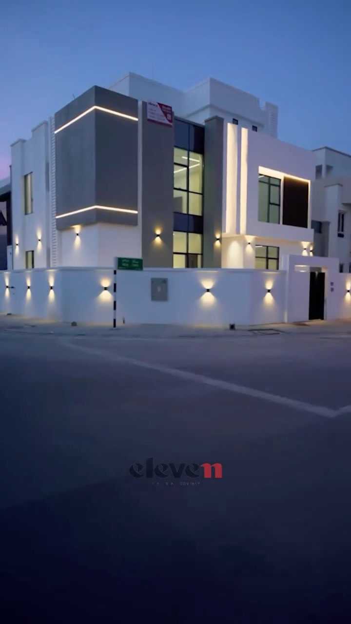 villa in Al Khoud - 1