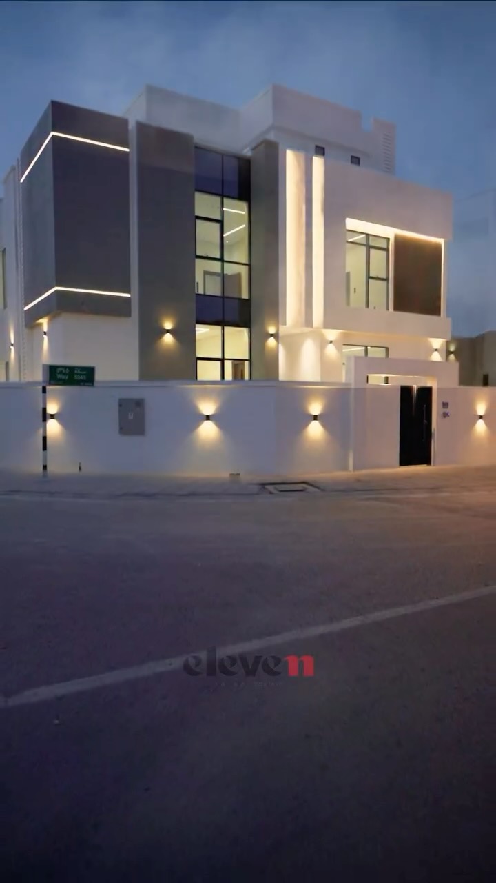 villa in Al Khoud - 1