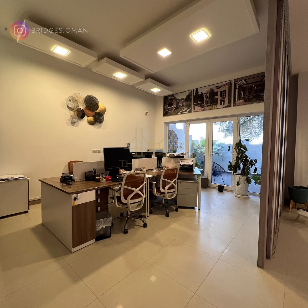 villa in Al Hayl North - 3