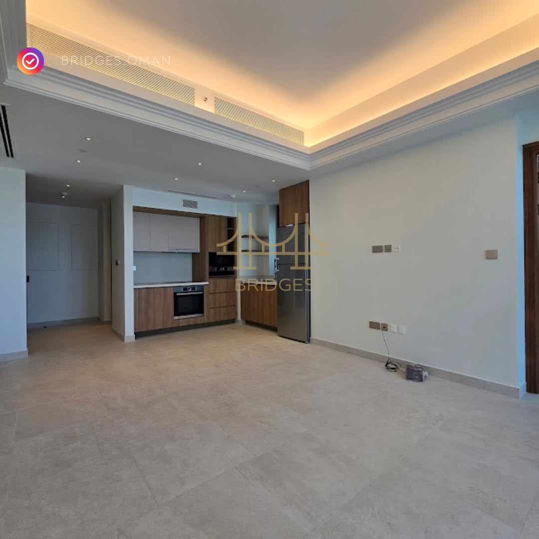 apartment in Shatti Al Qurum - 3