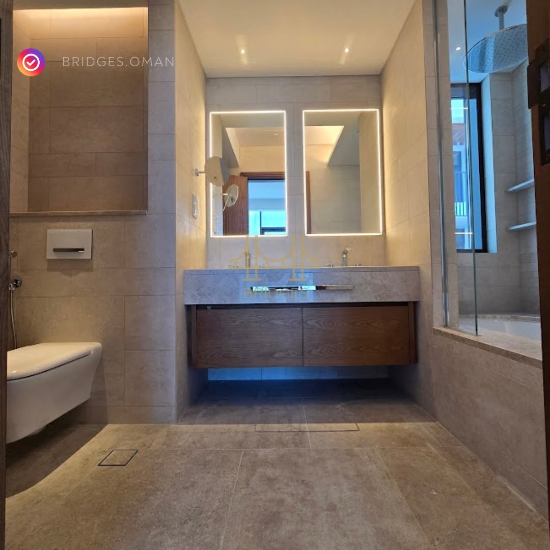 apartment in Shatti Al Qurum - 4