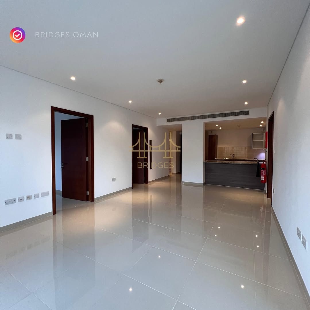 apartment in Al Mouj - 2