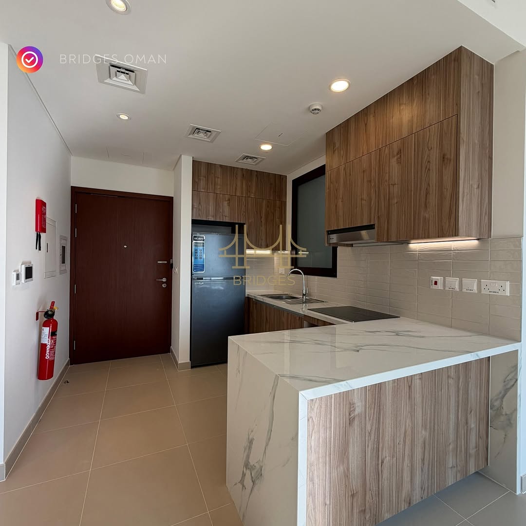 apartment in Al Mouj - 3