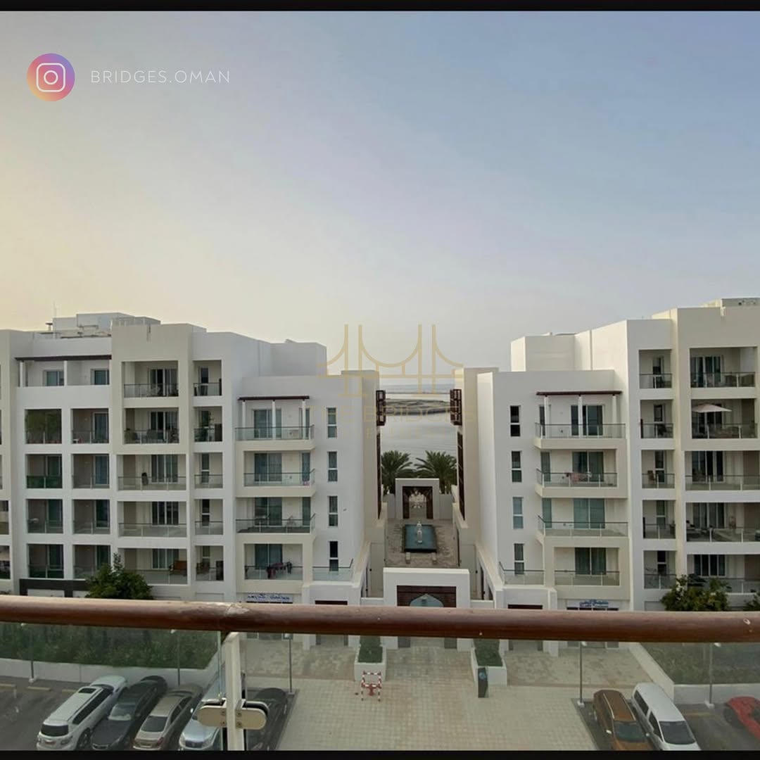 apartment in Al Mouj - 4