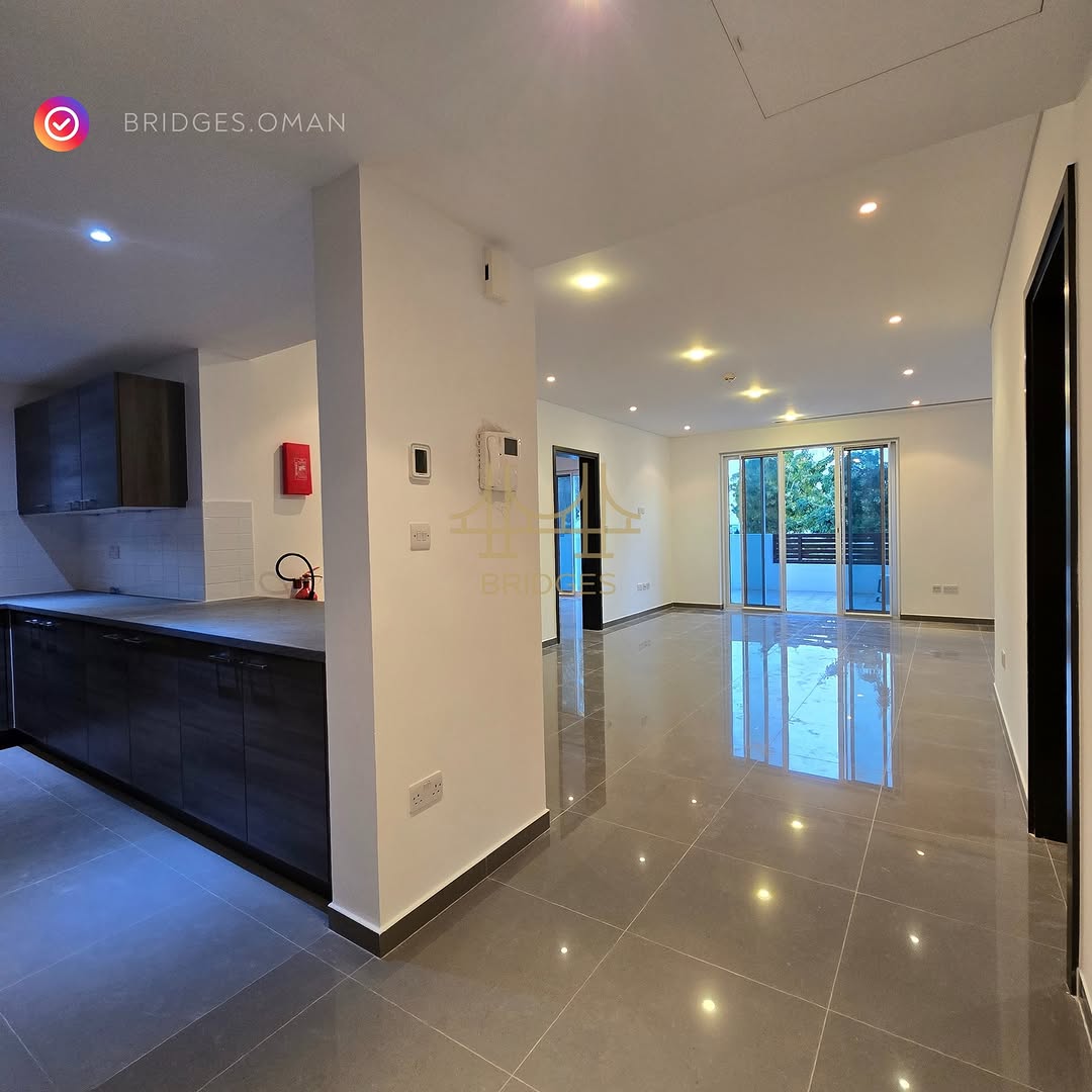 apartment in Al Mouj - 3