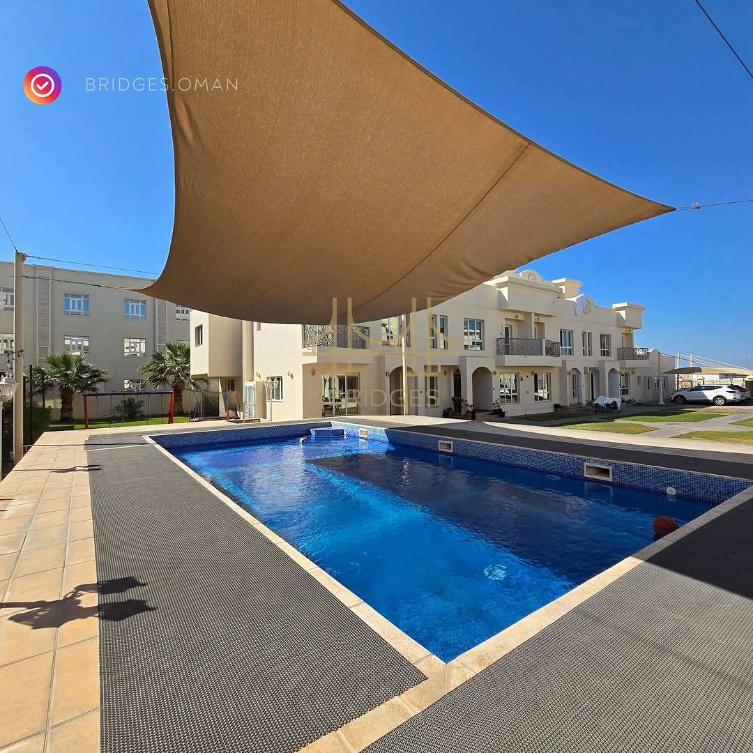 villa in Bausher - 2