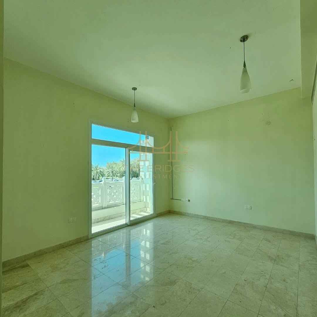 villa in Madinat Sultan Qaboos - 3