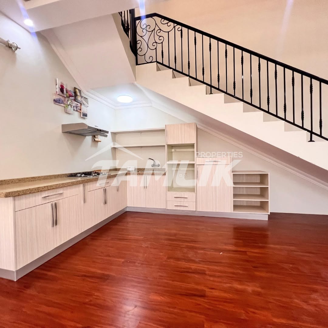 villa in Al Amerat - 4