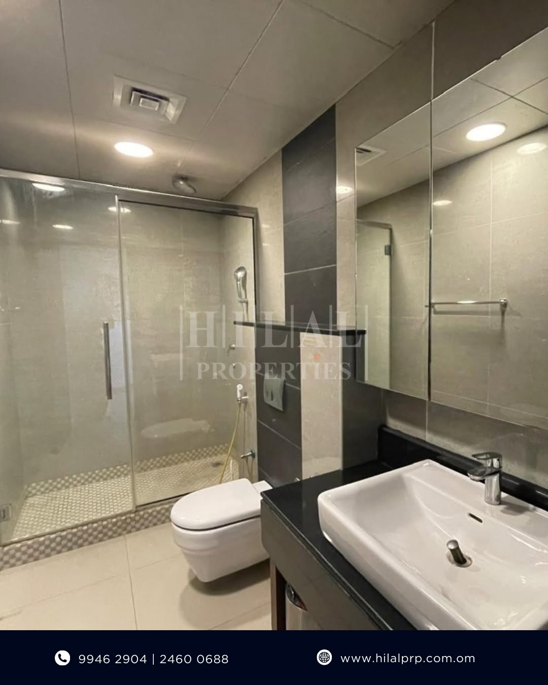 apartment in Al Khuwair - 4