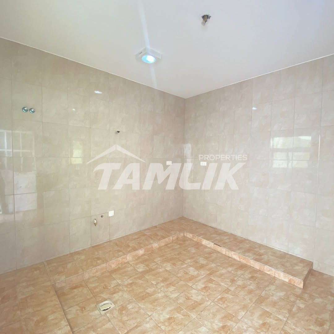 villa in Al Khoud - 2