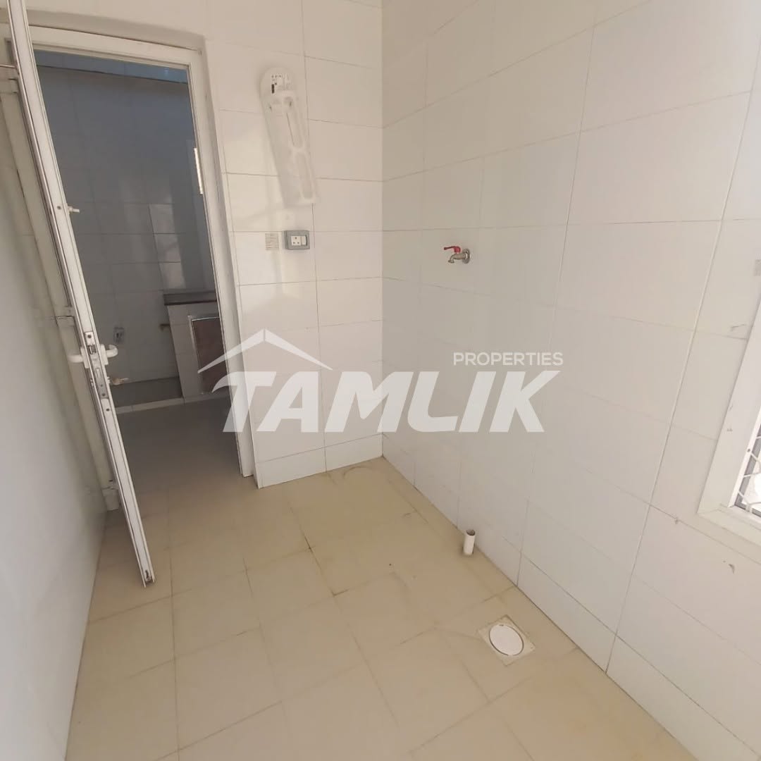 apartment in Ghubra - 2