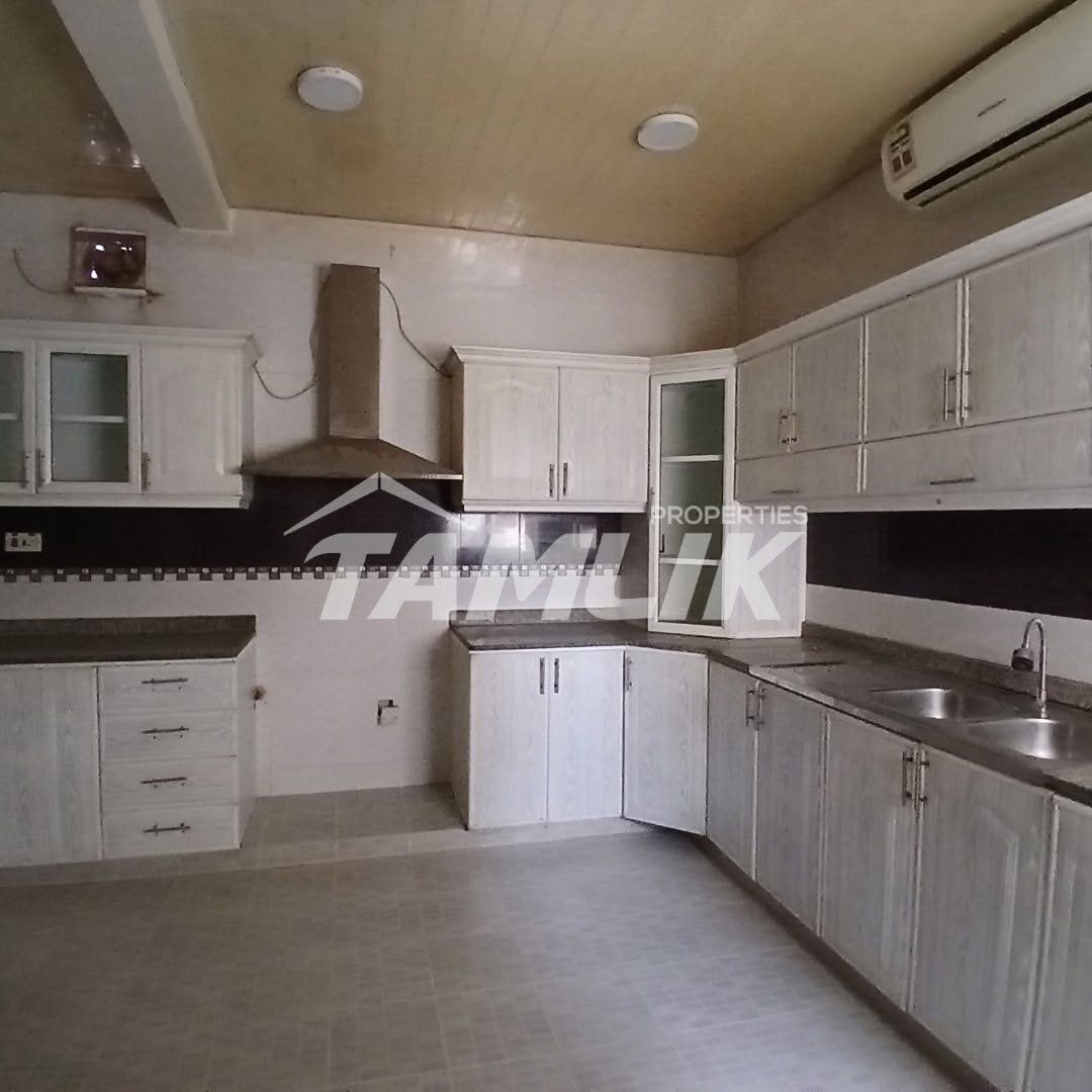 villa in Mawaleh - 2