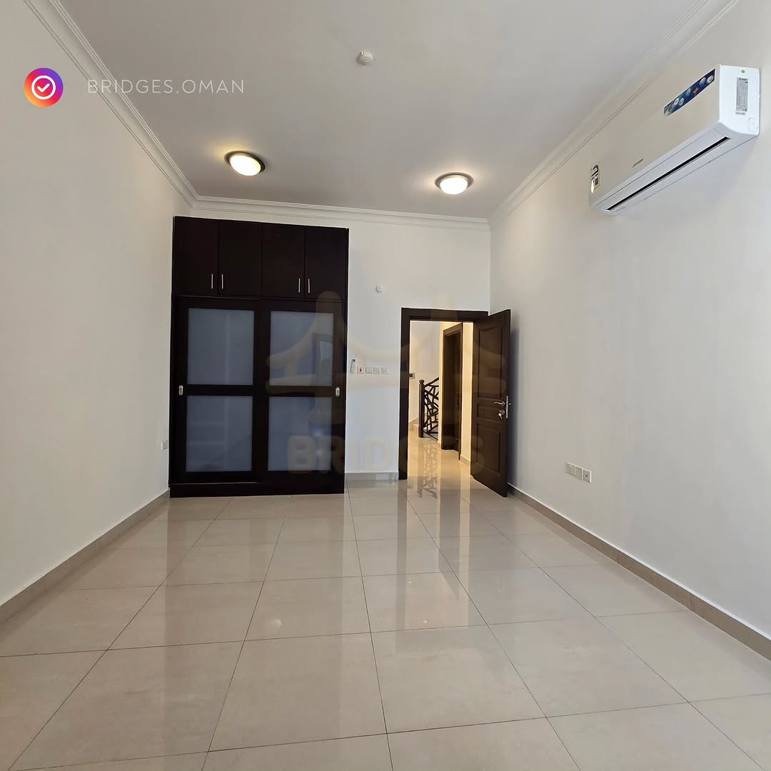 villa in Mawaleh - 4