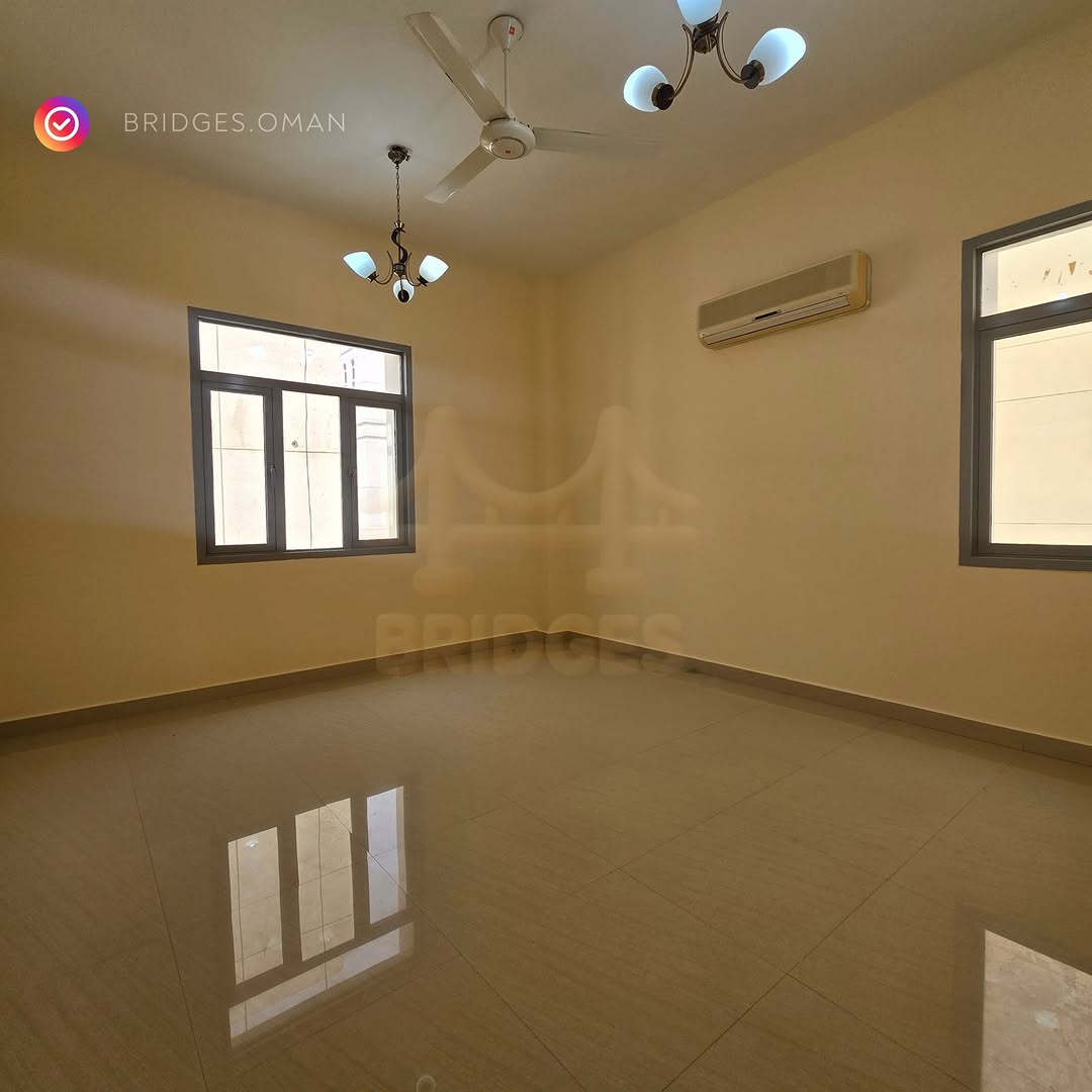 apartment in Ghubra - 3