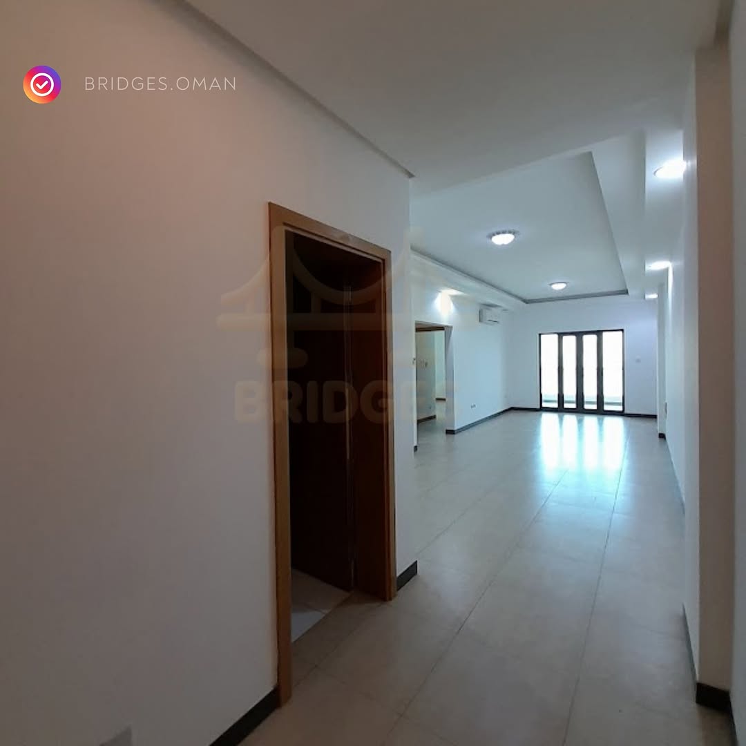 office in Bausher - 2