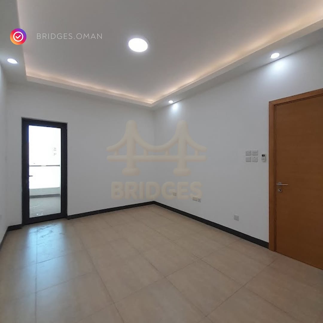 office in Bausher - 3