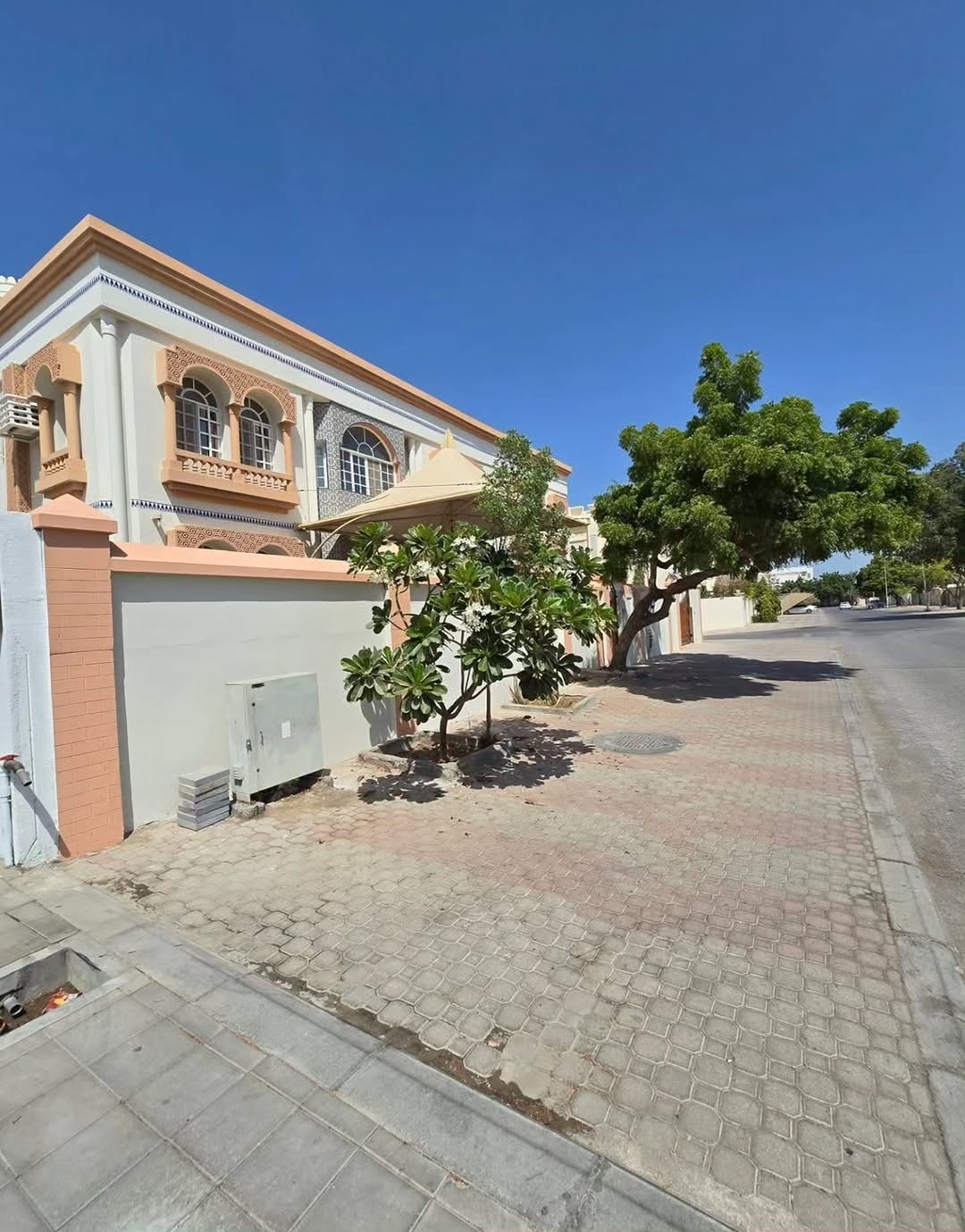 villa in Al Khoud - 4