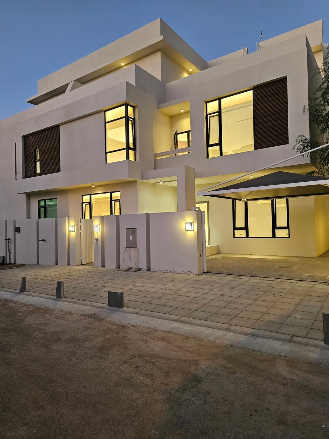 villa in Ghubra - 2