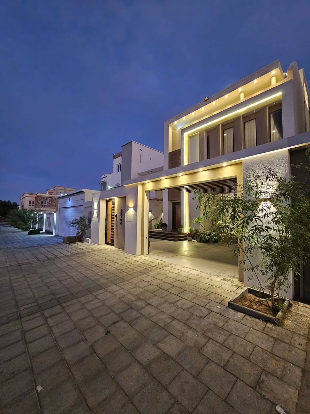 villa in Al Khoud - 2