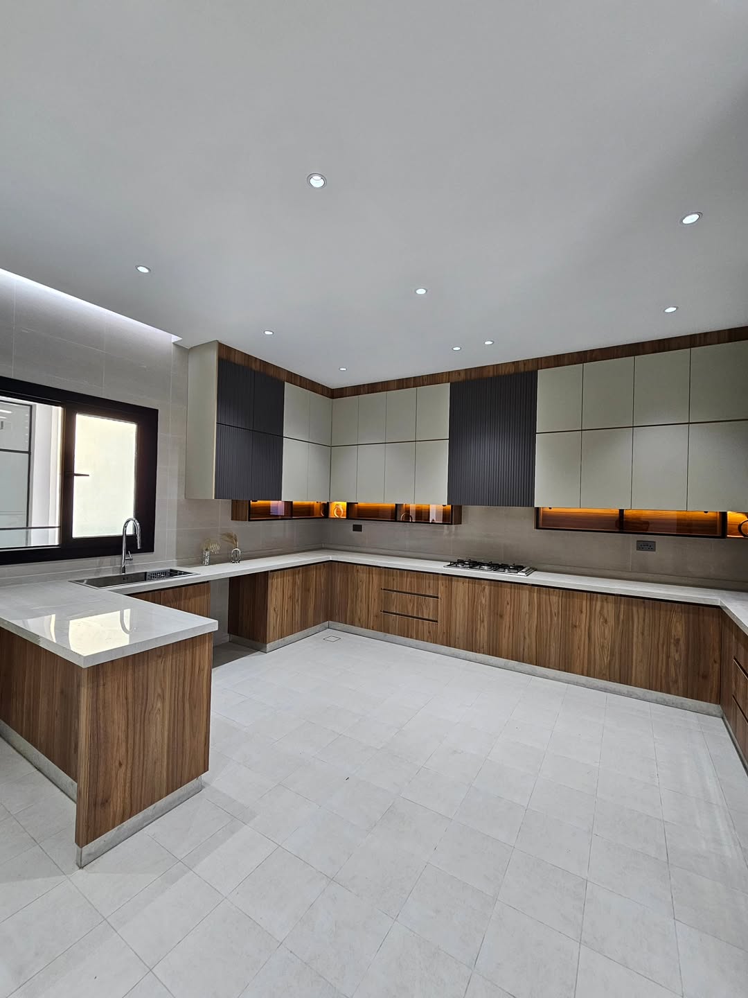 villa in Al Khoud - 3