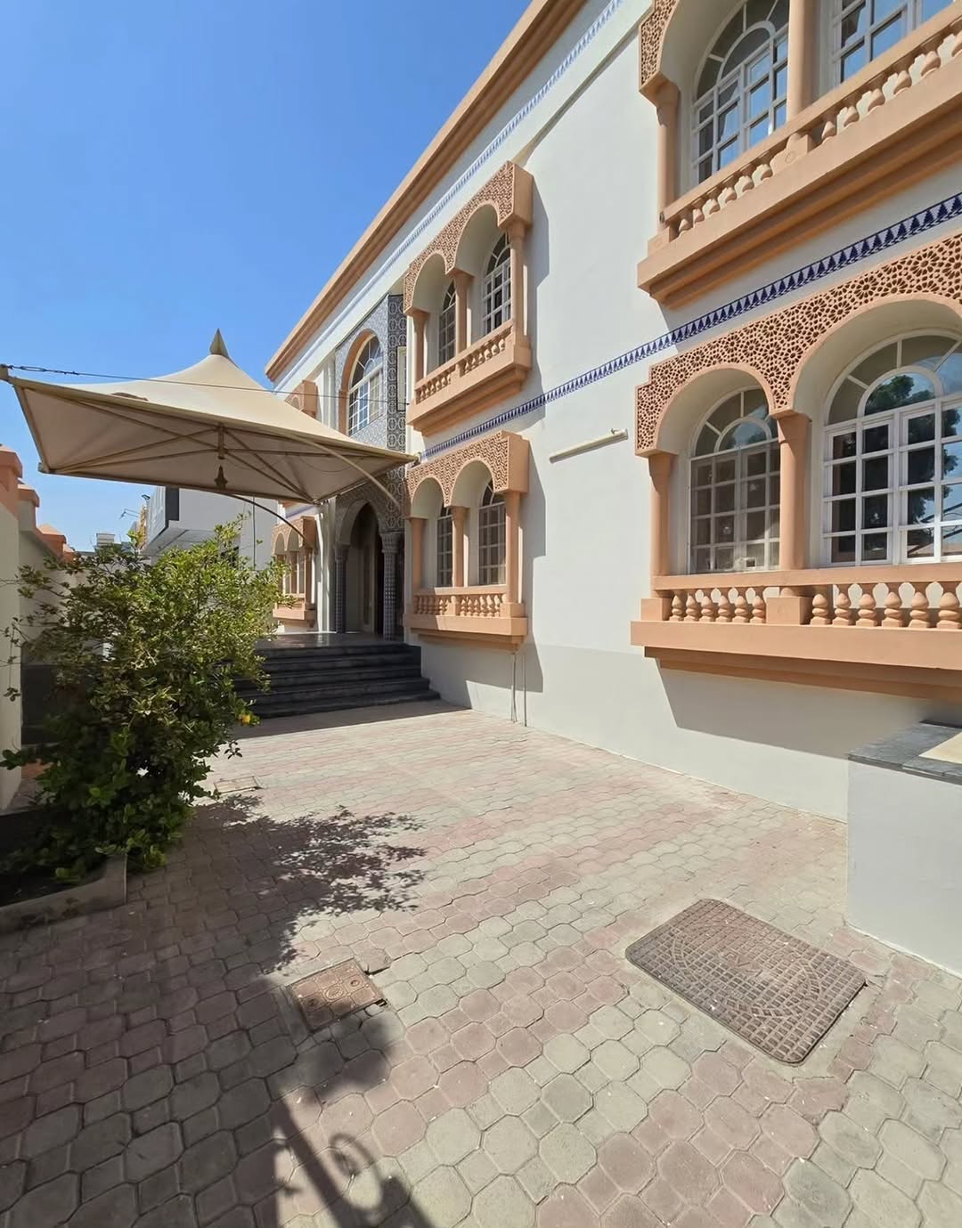 villa in Al Khoud - 3