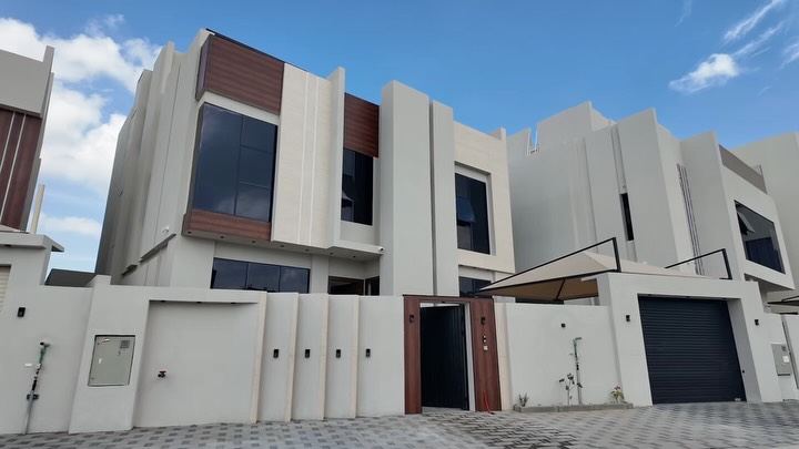 villa in Al Khoud - 2