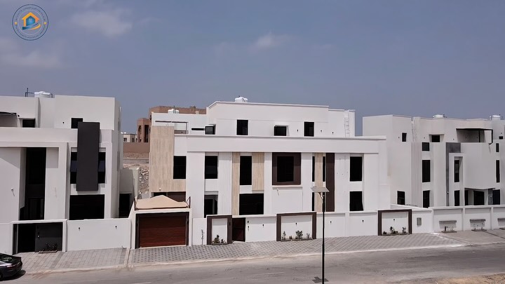 villa in Al Khoud - 2