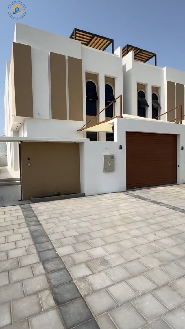 villa in Al Khoud - 1