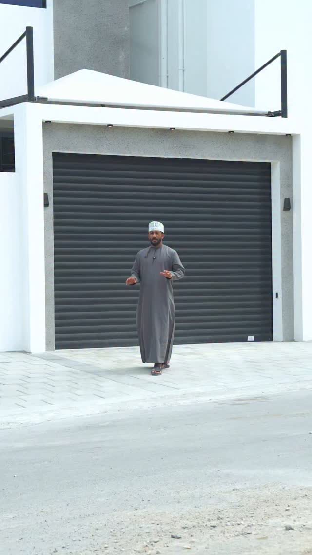 villa in Al Khoud - 1