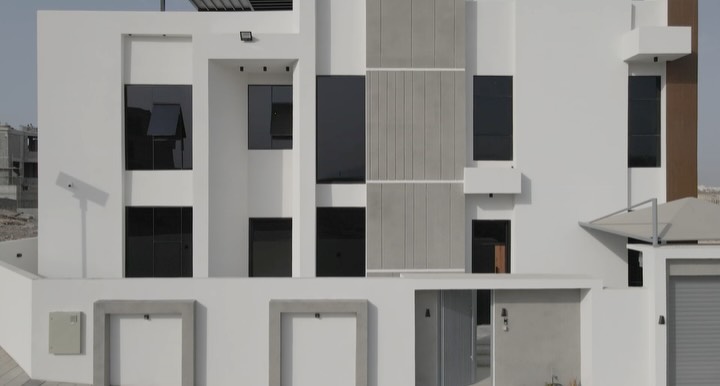 villa in Al Khoud - 1