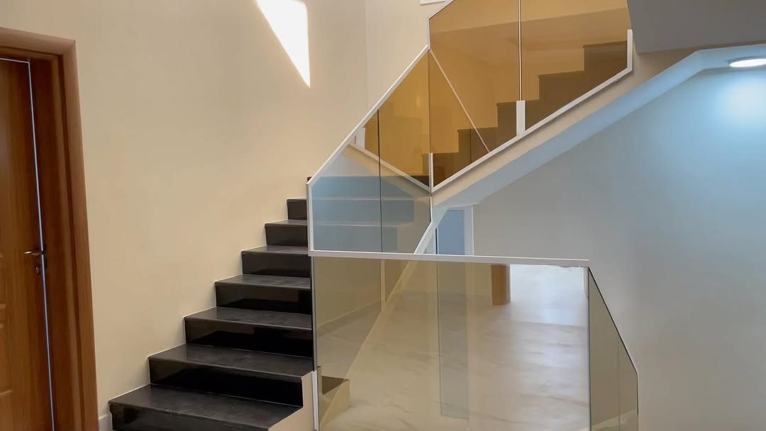 villa in Al Khoud - 3