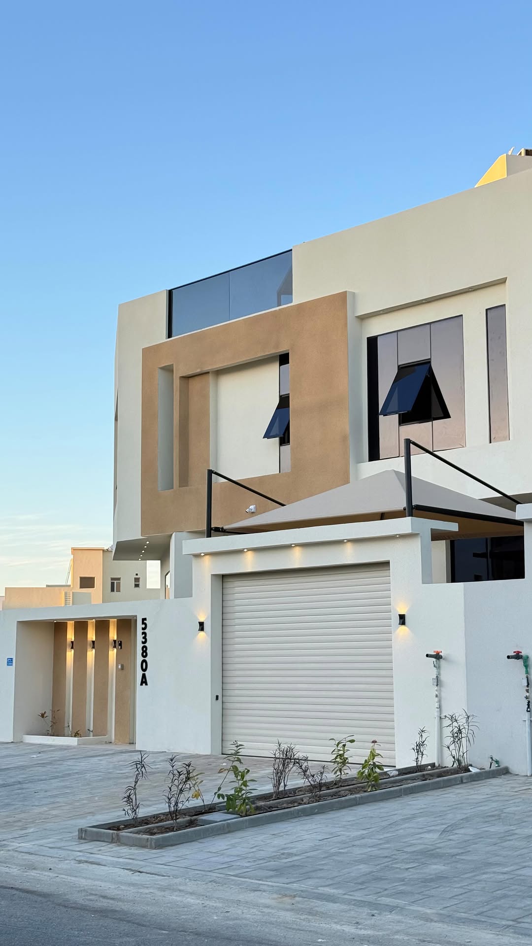 villa in Al Khoud - 1