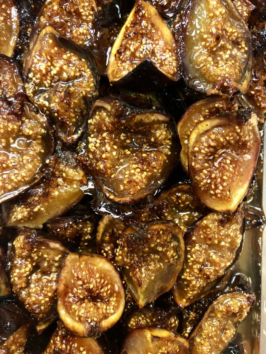 Fichi tagliati a metà