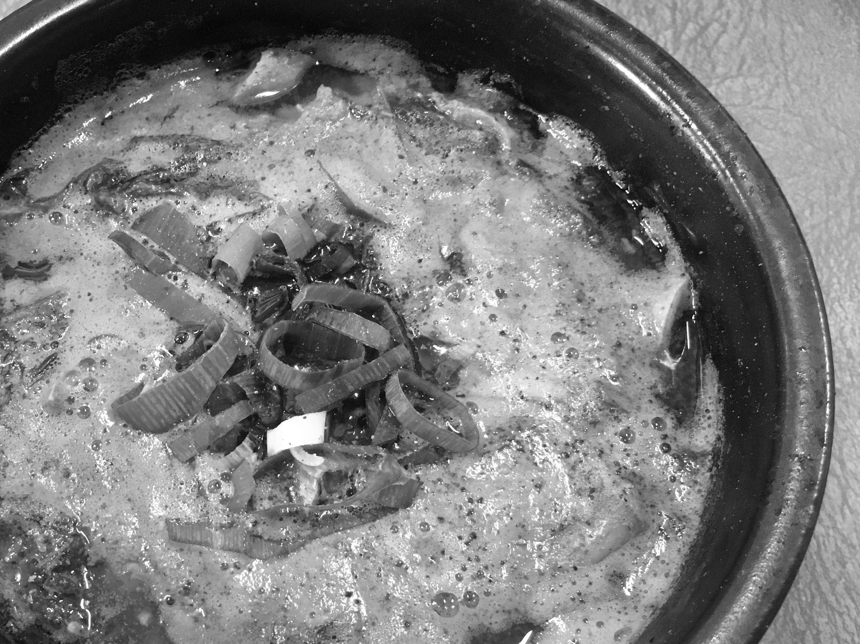 Chimchurri-doenjang dressing in a small bowl